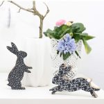 Ostern Holzaufsteller Hasen Puschelschwanz – Bild 3