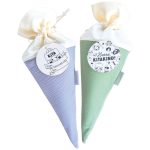 2 Kitatüten Musselin Blau und Mint mit Holzanhänger