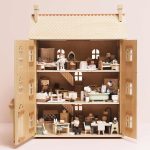 Das grosse natürliche Holzpuppenhaus – Bild 6