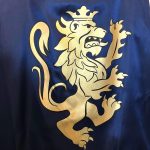 Ritter Umhang Löwe - Blau / Gold – Bild 3