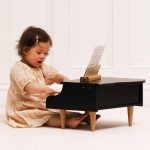 Grosses Holz-Piano – Bild 4