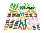 Tiere und Figuren