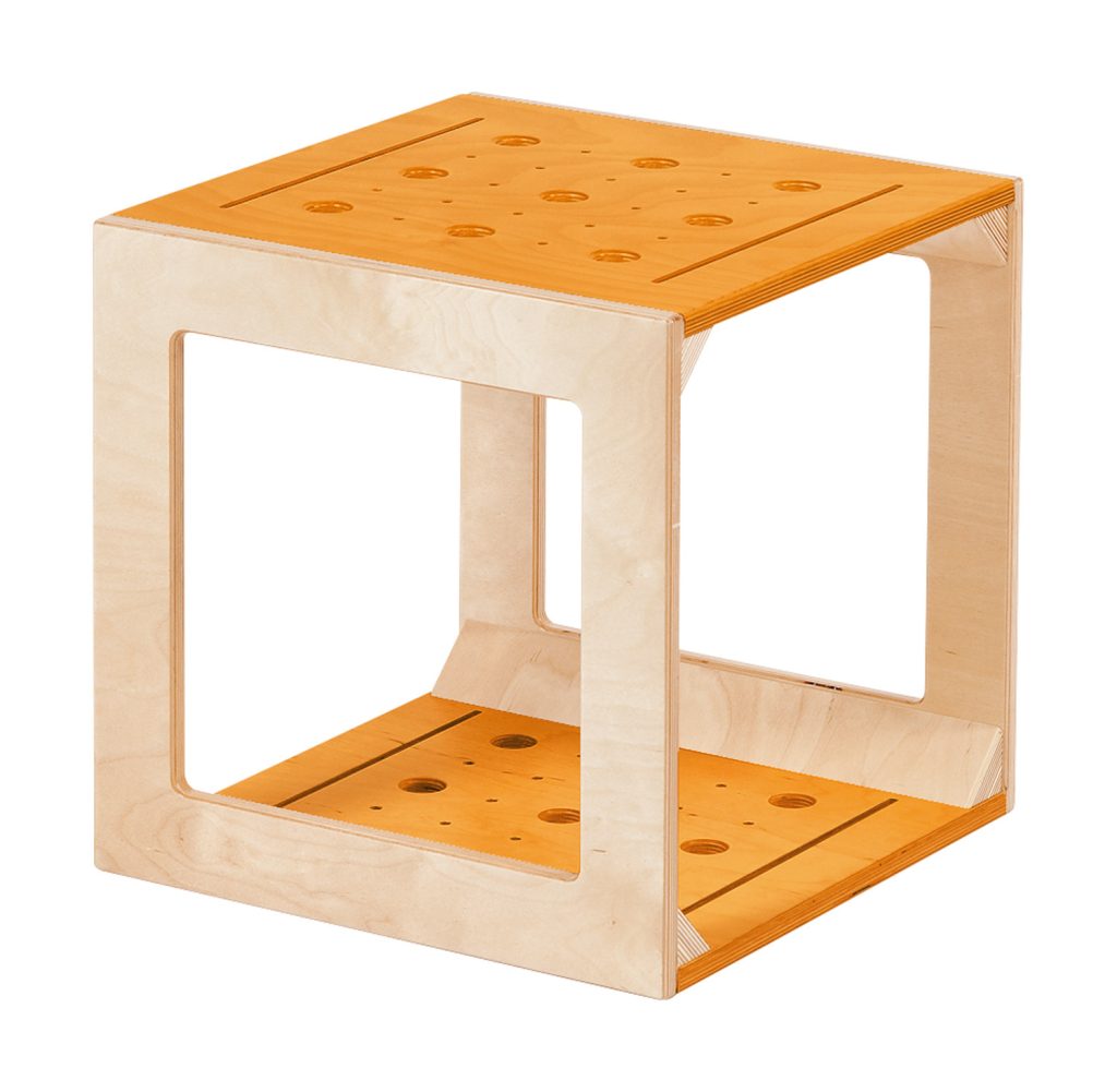 Würfel mit Löchern orange