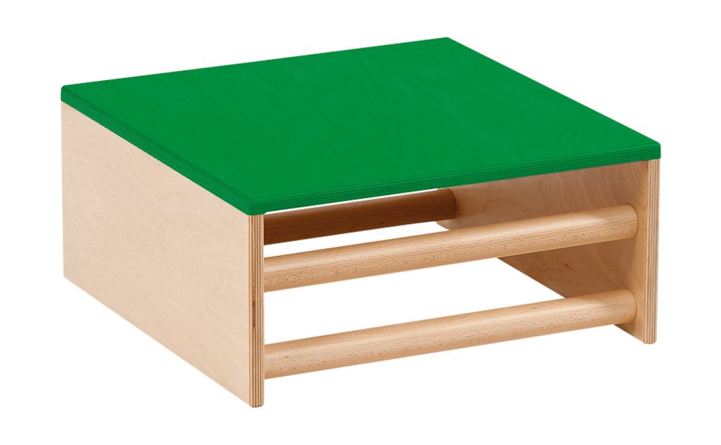 Kleines Podest grün