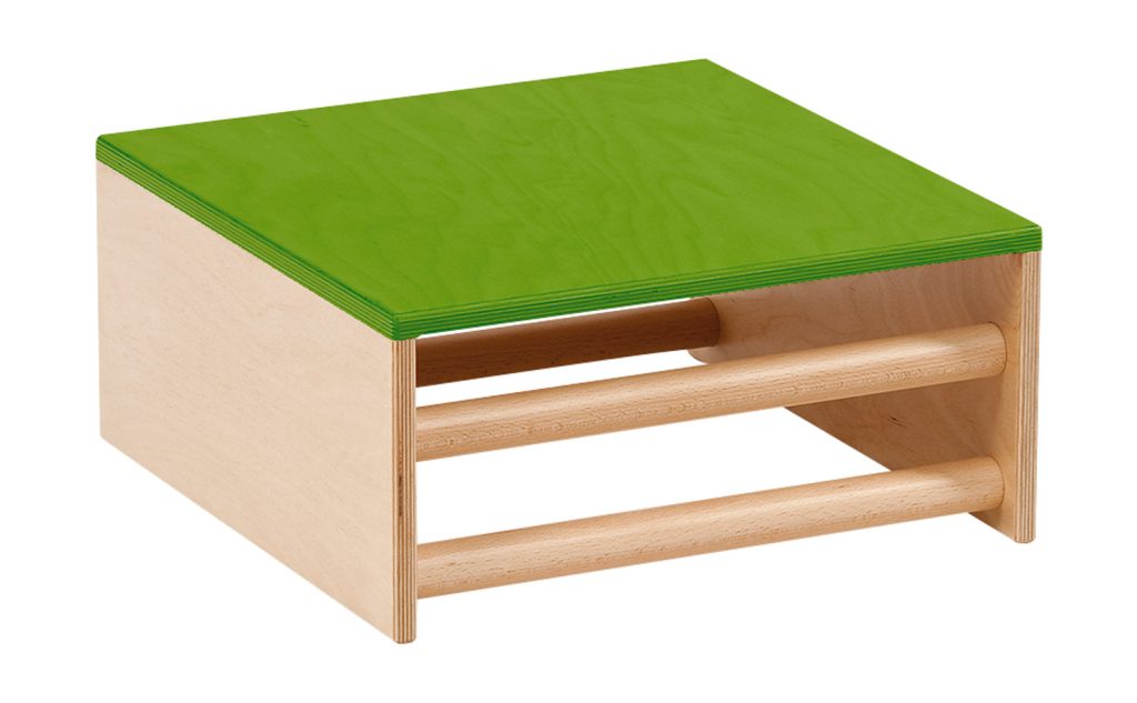 Kleines Podest hellgrün