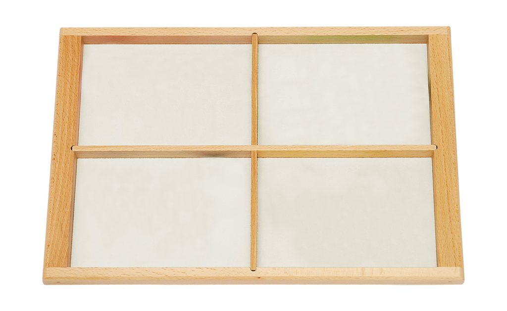 Spiel- und Sortiertablett 3