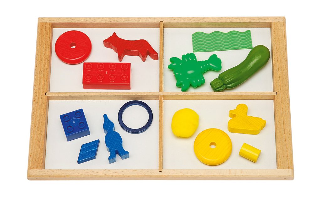 Spiel- und Sortiertablett 3