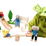 Spielplatz / Park