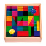 Luxy bunt im Holzkasten