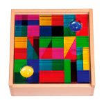 Luxy bunt im Holzkasten