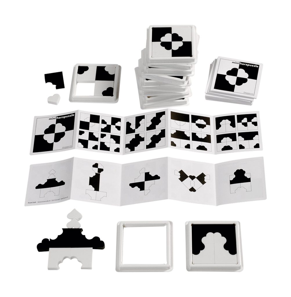 Herzpuzzle mini s/w, 12 Stück
